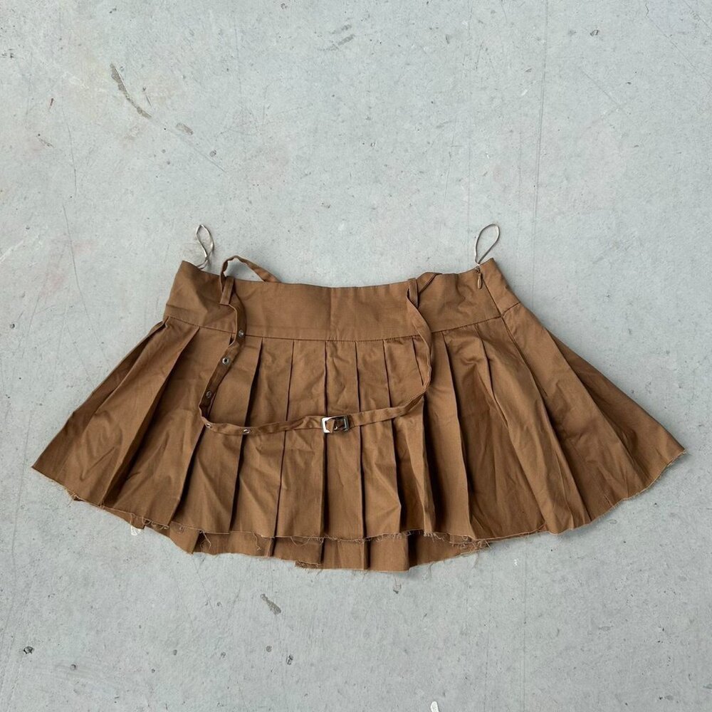 Ultra low-rise Pleated brown mini skirt